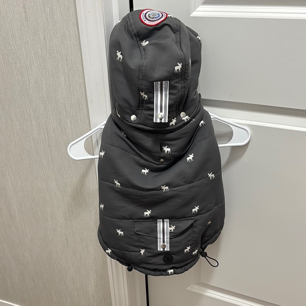 Stylish Gray Dog Jacket with Reflective Stripes & white Moose.